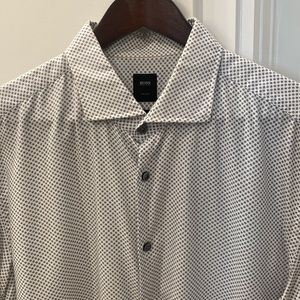 Hugo Boss White (Blue Dotted) Tailored Slim Fit Dress Shirt - Size 16.5